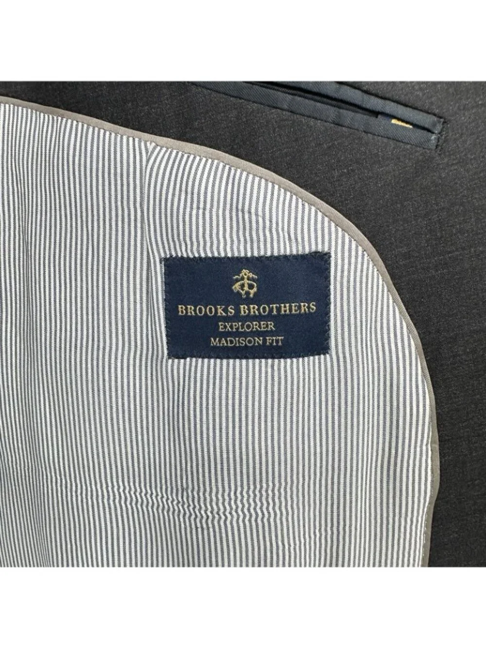 Brooks Brothers excellent pre
